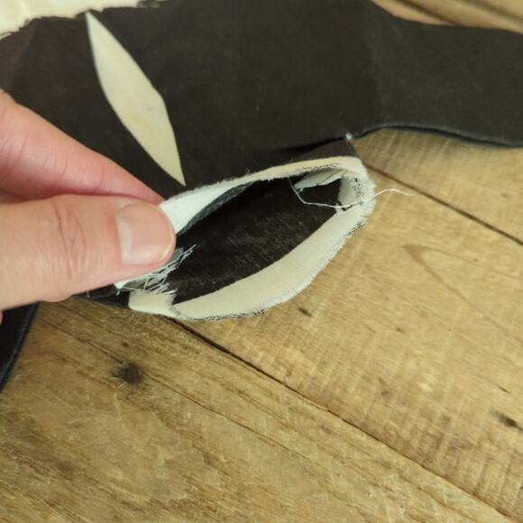 Vintage 1970s Stitch and Stuff Santa Claus Pillow Partially Made Needs Stuffing - Picture 4 of 6